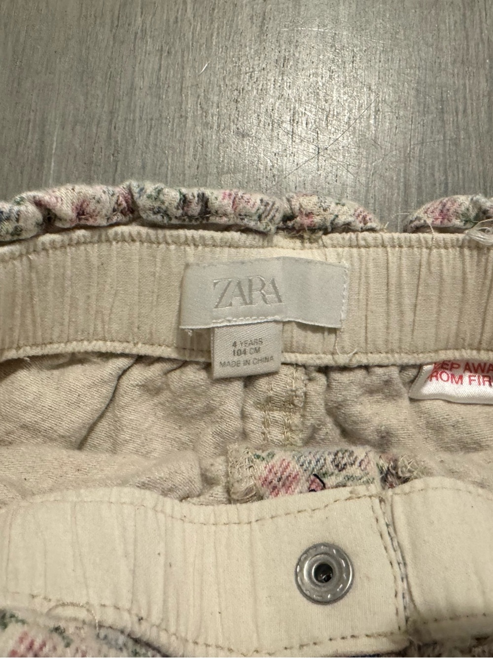 Zara pants - Picture 4 of 5
